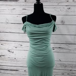 💥NWOT! Sage Green Midi Bodycon Dress💥